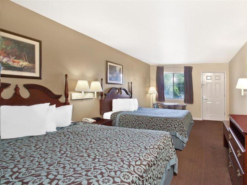 Days Inn by Wyndham Kerrville Eksteriør bilde